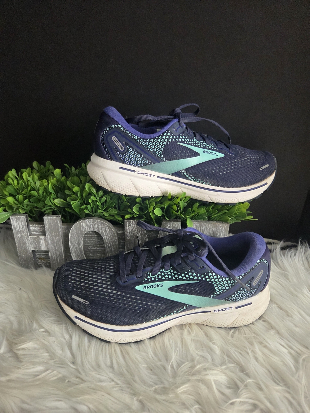 Brooks Ghost 14 Women's Running Shoes - Navy with Teal Accents In Size 8